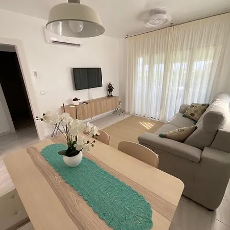 Wifi, Aire Acondicionado Y Playa A Dos Minutos A Pie Apartment