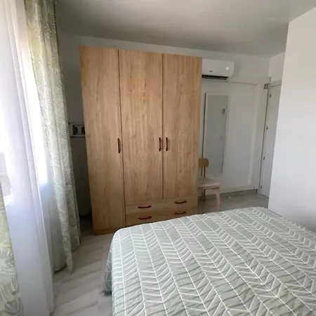 Wifi, Aire Acondicionado Y Playa A Dos Minutos A Pie * 坎布里尔斯
